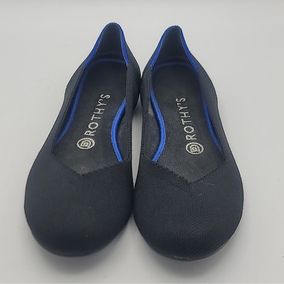 Rothy’s black flats rounded toe. - Picture 2 of 4